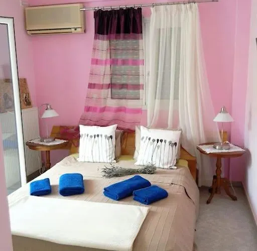 Trizinia View Balcony Galatás