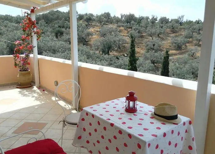 Trizinia View Balcony Apartamento *