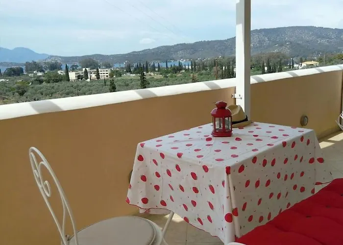 Trizinia View Balcony Galatás