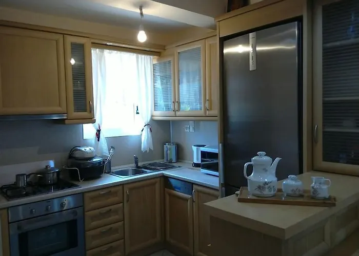 Apartamento Trizinia View Balcony Galatás